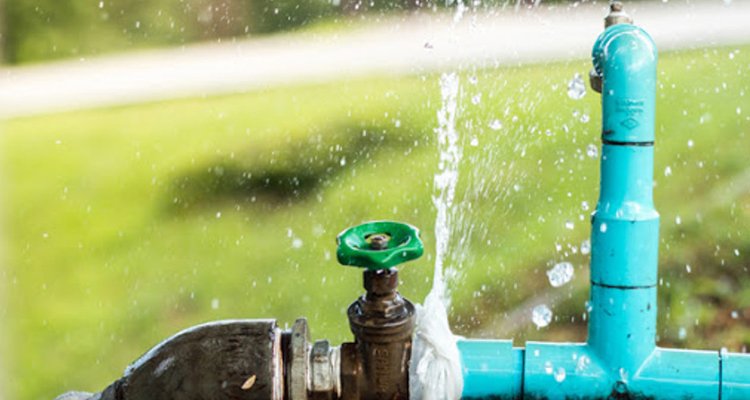 Common-Plumbing-Issues-In-Summer