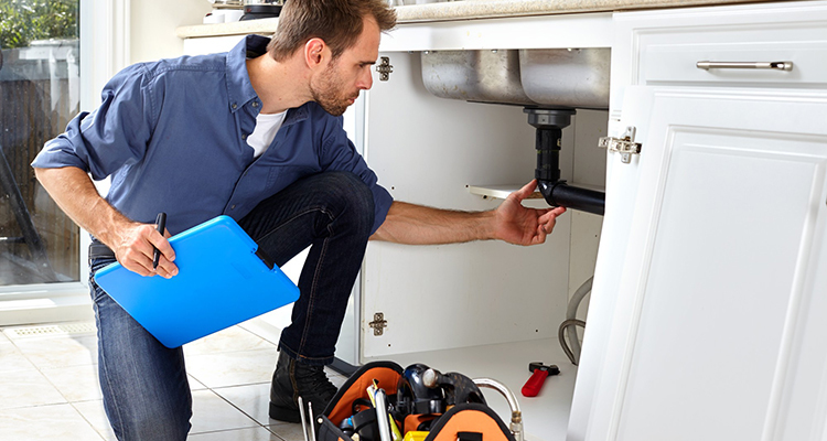 Why-You-Should-Hire-A-Professional-Plumber-To-Unclog-Your-Drains
