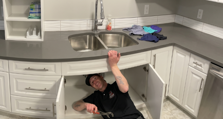 Why Kitchen Sink Drain Cleaning in Calgary Becomes Urgent After Winter Use